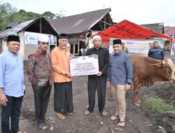 Gubernur Sumbar Tebar Qurban di Daerah Pascabencana dan Serukan Pentingnya Kepedulian Sosial Antarsesama