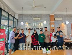 HJ. Meilinda,S.Sos.,MM. Ketua Pengprov TI Sumsel Beri Uang Saku Latihan/TC Untuk Pelatih dan Atlit Taekwondo Sumsel yang Lolos PON
