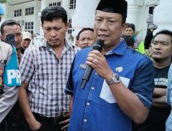 Aliansi Masyarakat Air Joman Lakukan Aksi Demo, Ini Yang Di Sampaikan Kadis PUPR Asahan
