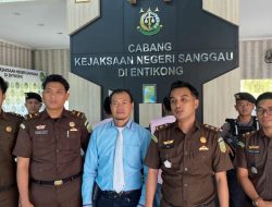 Cabjari Sanggau Kembali Tahan Tersangka Tipikor Bumdes di Sekayam