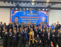 Otto Hasibuan Lantik Pengurus PERADI Pontianak Periode 2023-2028