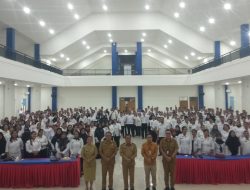 Bupati Sekadau Tekankan Pentingnya Pendidikan dalam Rangka Penutupan Pembekalan Guru P3K