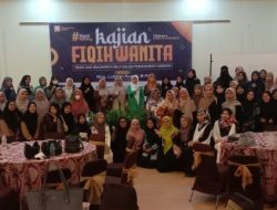 Seminar Kajian Fiqih Wanita Pertama di Kalbar diikuti Antusias Peserta