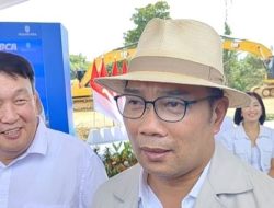 Ridwan Kamil Pastikan Mundurnya Airlangga Hartarto Tak Terkait Pilkada Jakarta