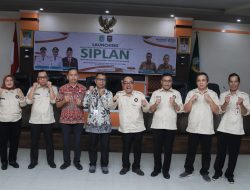 Pemkab Sintang Launching Aplikasi Si PLAN, Urus Data Dukcapil Secara Online