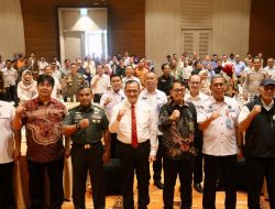 Sekda Sumsel Edward Candra Ajak Semua Stakeholder Sinerji Lakukan Penanggulangan Karhutla