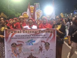 Tampil Memukau, Rombongan Kecamatan Nanggalo Ikut Meriahkan Pawai Telong-Telong HJK Padang ke-355