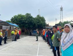 Camat kisaran Timur Asahan bersama Kapolsek kota Lakukan Kerja Bakti Dengan Warga