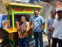 Sebelumnya Viral Diberitakan, Baznas Kota Yogyakarta Serahkan Gerobak Angkringan Kepada Warga Kurang Mampu