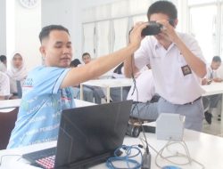 Disdukcapil Kubu Raya Datangi 20 Sekolah Lakukan Perekaman E-KTP