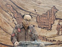 Menkominfo Minta Fintech Tingkatkan Upaya Pemberantasan Judi Online