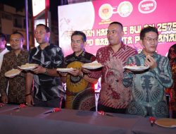 Perayaan Hari Kue Bulan Perkuat Identitas Pontianak yang Toleran dan Inklusif