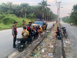 Balap Liar Meresahkan Penggunaan Jalan, Sat Samapta Polres Landak Lakukan Patroli