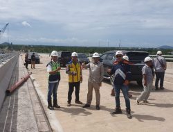 Pembangunan Jembatan Sungai Sambas Besar Ditargetkan Selesai Akhir Tahun Ini