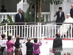 Paus Fransiskus Doakan Kedamaian Bagi Indonesia
