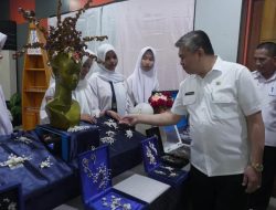 Pemkab Kubu Raya Dukung Gerakan Seniman Masuk Sekolah
