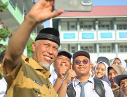 Gubernur Mahyeldi Sukses Majukan Sektor Pendidikan di Sumbar