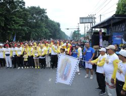 Bupati Asahan Lepas Gerak Jalan Santai