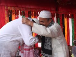 Peduli Anak Yatim, Pimpinan Ponpes Babul Khairi Do’akan Bintang Menang Pilkada Subulussalam