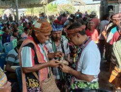 Ribuan Massa Sambut Simon Petrus Kamlasi di TTU