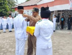 Camat Meranti Asahan Kukuhkan 44 Pasukan Paskibra