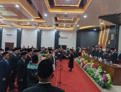 45 Anggota DPRD Ketapang Resmi Dilantik, Achmad Sholeh jadi Ketua Sementara