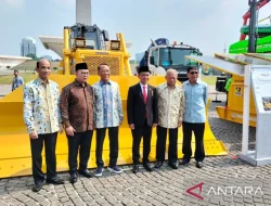 Menteri ESDM Bahlil Lahadalia Perjuangkan Tambahan Tunjangan Kinerja untuk Pegawai Kementerian