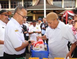 DKP Kalbar Gelar Operasi Pasar Murah untuk Kendalikan Inflasi dan Peringati Hari Pangan Sedunia