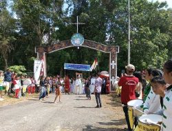 Ribuan Umat Katolik Meriahkan Ziarah dan Perarakan Akbar Arca Bunda Maria di Paroki Santo Agustinus dan Mattias Darit, Landak