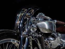 Royal Enfield Hadirkan Karya Kustom Terbaru “Phoenix” di Kustomfest 2024