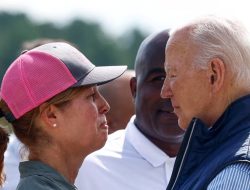 Presiden Biden dan Wapres Harris Kunjungi Daerah yang Diamuk Badai Helene