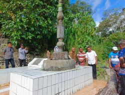 Cagub NTT Simon Petrus Kamlasi Ziarah ke Makam Raja Amanatun Selatan