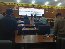 Usulan Nama Tidak Ada, Fraksi Golkar Belum Disahkan Rapat Paripurna DPRD Melawi