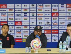 Imran Nahumarury Menyesalkan Peluang yang Terbuang di Pertandingan Malut United vs Persita Tangerang