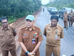 Pemerintah Kabupaten Ketapang Rampungkan Pengaspalan Jalan Tanah Merah-Tanjungpura