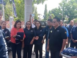 Mantan Bupati Sumba Timur Gideon Mbilijora Turun Gunung Menangkan Paket SIAGA