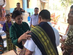 Bentuk Cinta dan Penghormatan, SPK Dinobatkan sebagai Putra Lamboya