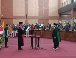 Rapat Paripurna DPRD Kota Palangka Raya: Pengambilan Sumpah Wakil Ketua I Masa Jabatan 2024-2029