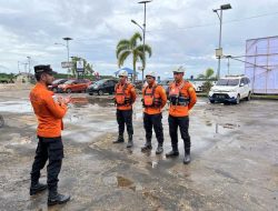 Siaga SAR Khusus Nataru 2024: BASARNAS Kayong Utara Tingkatkan Kesiapsiagaan di Pelabuhan Teluk Batang