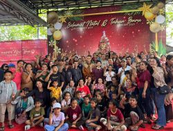 Karolin Margret Natasa Sambut Hangat Masyarakat dalam Open House Natal di Kediaman Cornelis