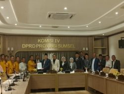 IKSOWDUS Audiensi ke DPRD Sumsel, Desak Perbaikan Segera Jalan Ambles Lettu Karim Kadir