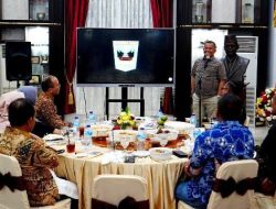 Wagub Sumbar Audy Joinaldy Paparkan Capaian dan Potensi Pertumbuhan UMKM ke Wamen Helvi Yuni Moraza