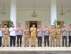 Mahyeldi dan Kapolda Sumbar Bahas Intensif Upaya Penguatan Sinergi untuk Keamanan dan Pembangunan Daerah