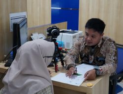 Kantor Imigrasi Ketapang Gelar Layanan Paspor Simpatik untuk Masyarakat di Akhir Pekan