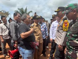 Pj Bupati Mempawah Turun Langsung Lacak Batas Desa Kepayang dan Kelurahan Anjungan Melancar