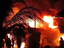 Warung dan Rumah Tinggal di Teluk Melano Ludes Terbakar, Diduga Akibat Korsleting Listrik