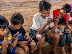 Mewaspadai Dampak Negatif Ketergantungan Pada Gim Daring