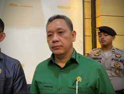 Aksi Demo Mahasiswa dan Masyarakat Warnai Dialog dengan DPRD Kalbar