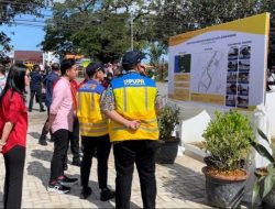 Wapres Gibran Tinjau Tugu Nol Kilometer Singkawang Usai Hadiri Festival Cap Go Meh