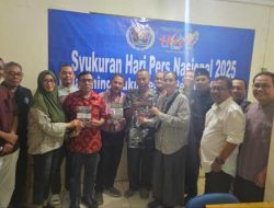 Suasana Kekeluargaan Warnai Buka Puasa dan Peluncuran Buku PWI Pusat